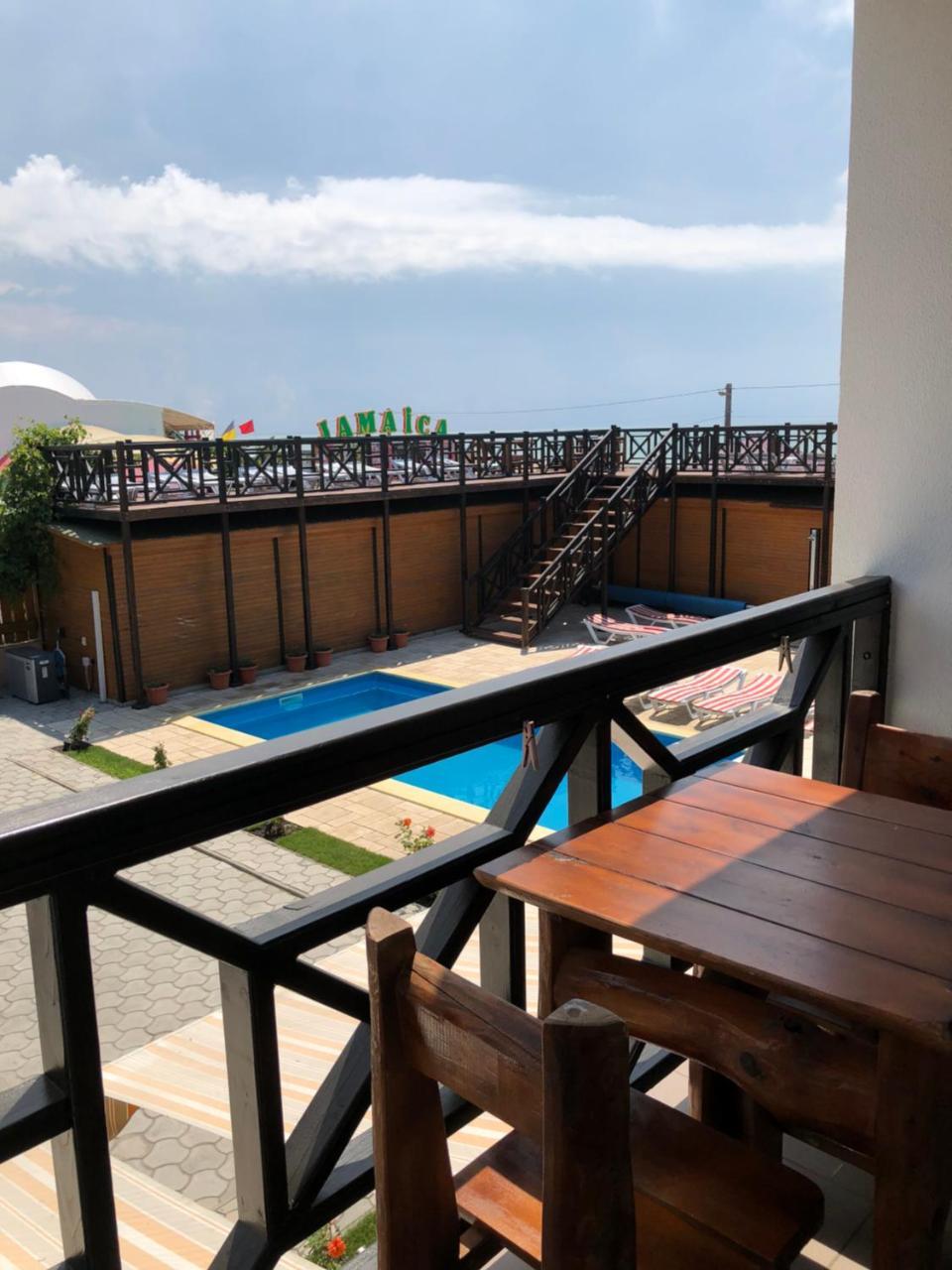 Веселий Кут Hotel Zaliznyy Port Bagian luar foto